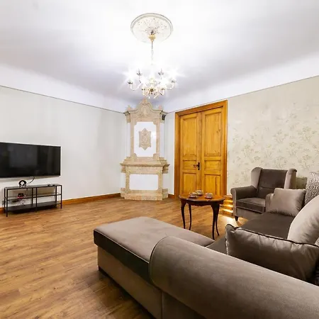 Апартаменты Ancient Storie'S Ap 65Sqm Renovated Free Parking Рига Экстерьер фото