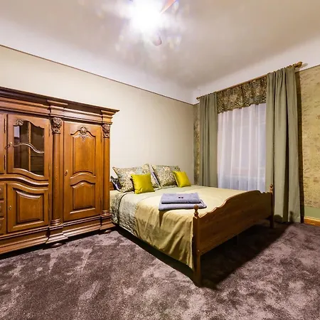 Апартаменты Ancient Storie'S Ap 65Sqm Renovated Free Parking Рига Экстерьер фото