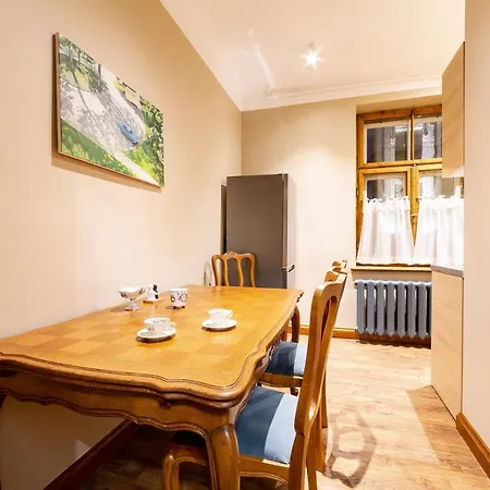 Апартаменты Ancient Storie'S Ap 65Sqm Renovated Free Parking Рига Экстерьер фото